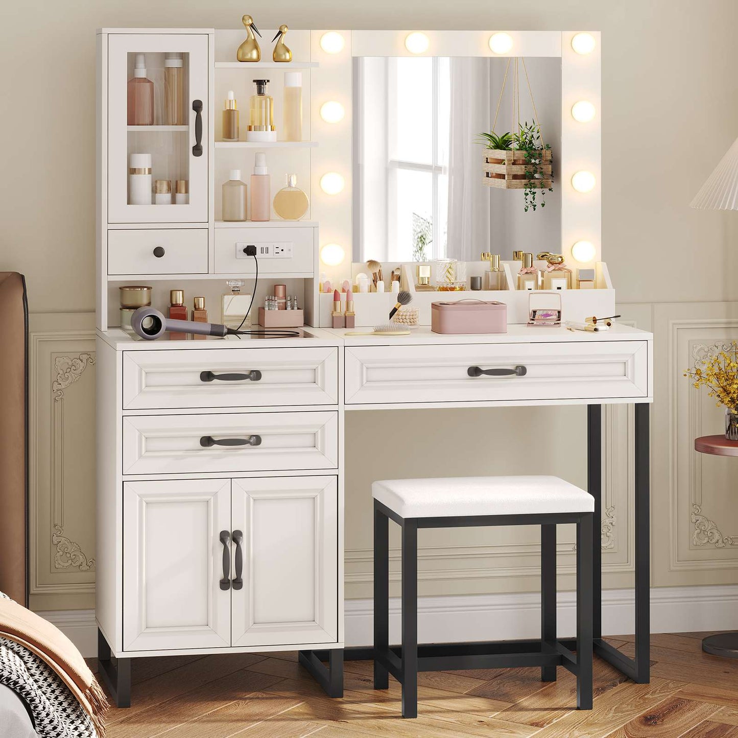 HAUOMS 42.9 Inch Makeup Vanity with Mirror and Lights Glass Top Vanity Desk with Charging Station and 4 Stoarge Drawers